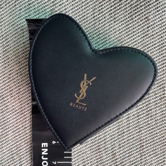 Yves Saint Laurent Black Heart Vanity Box - Picture 9 of 12